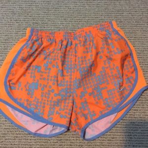 Nike tempo short